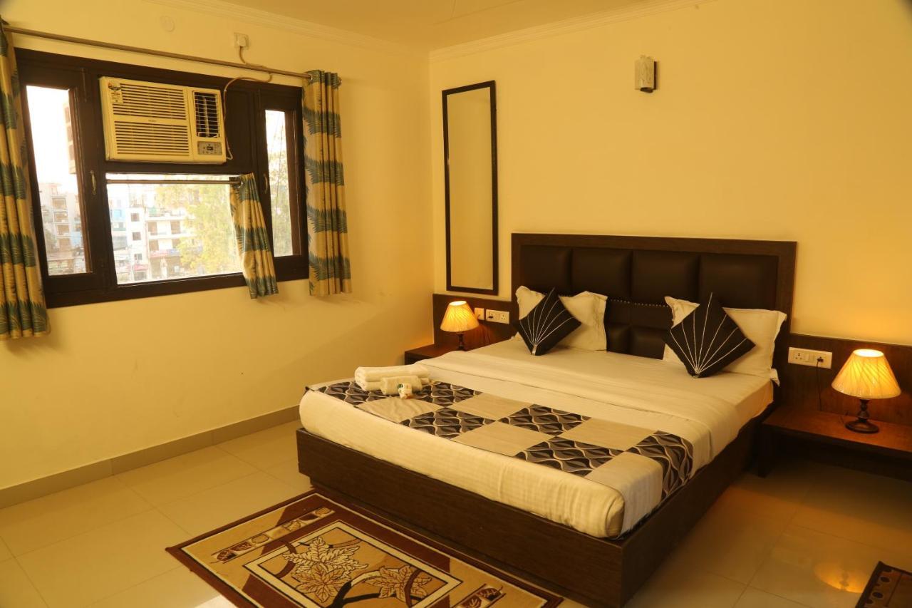 Anantkoti Hotel New Delhi Exterior photo